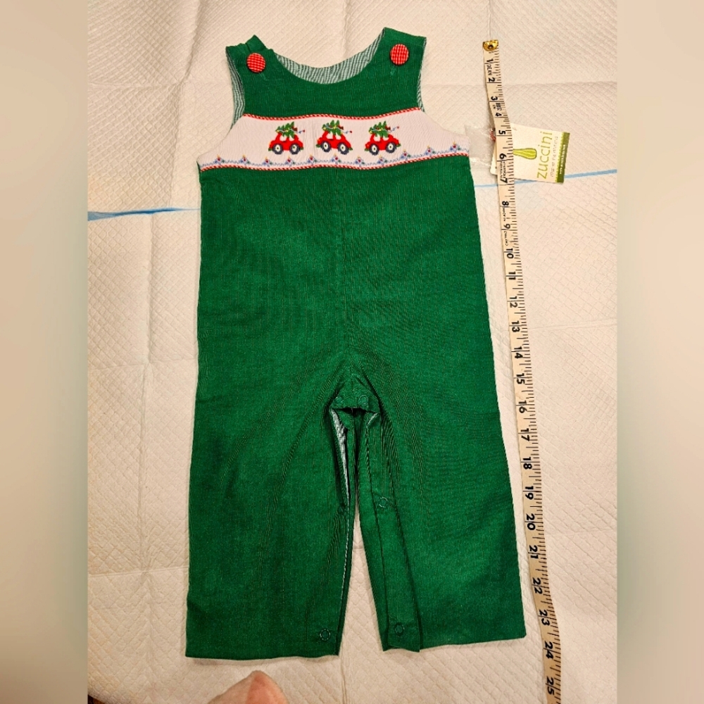 Baby Christmas Green Corduroy Overalls.size 6 Months